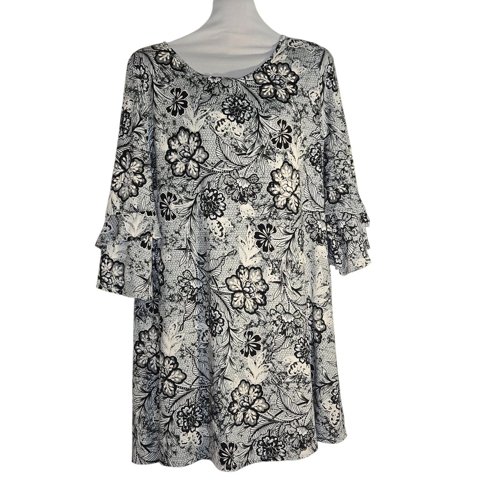 Ruby Rd. Petite PXL Black White Floral Shift Dress Ruffle Cuff 3/4 Sleeve Knit - Picture 3 of 6